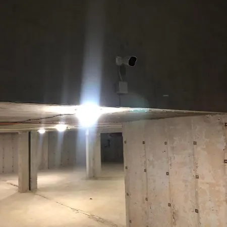 Apartment Superb Free Underground Parking
