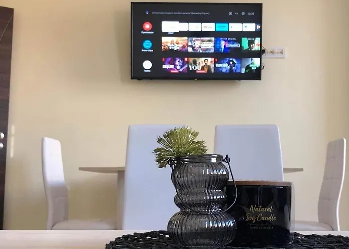 Superb Free Underground Parking דירה *