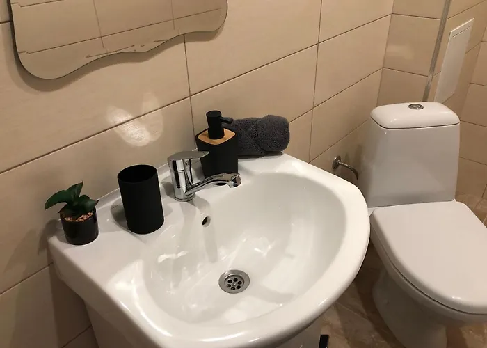 Superb Free Underground Parking * פזרג'יק